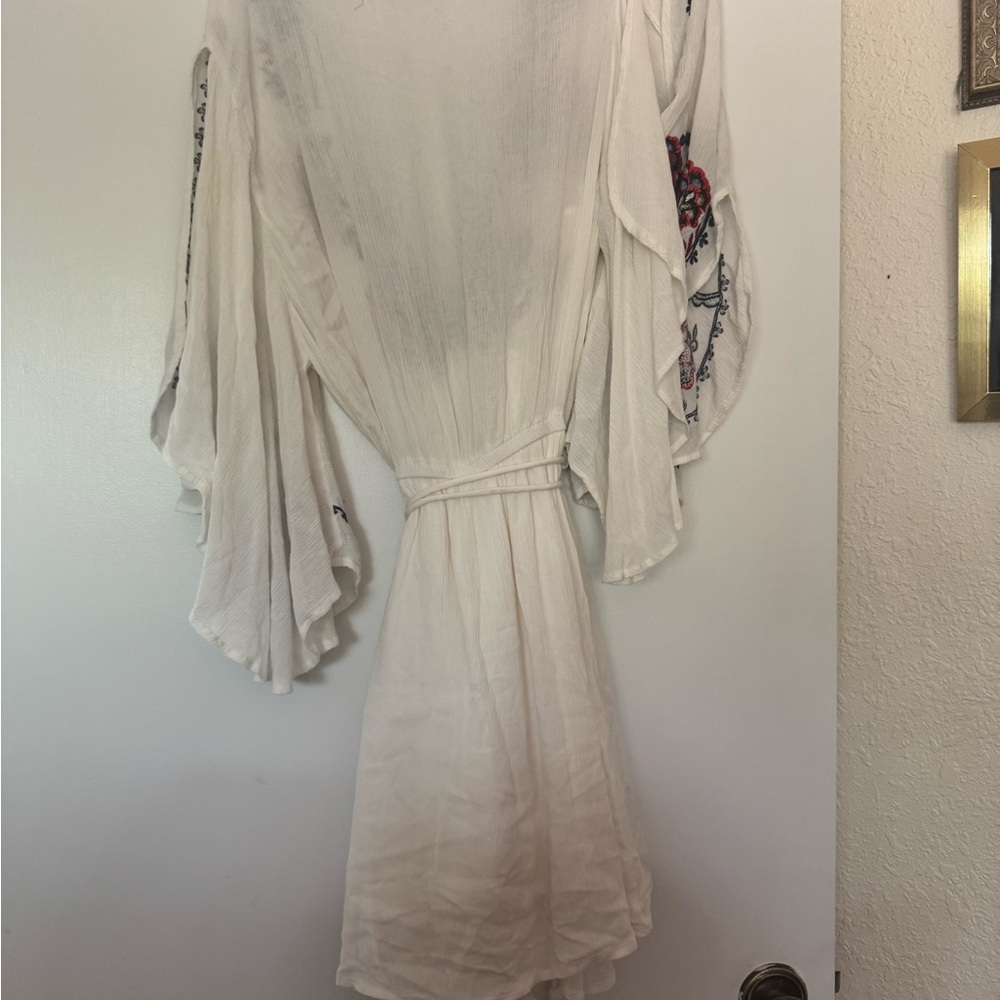 Free People White Mini Dress with Red & Navy Embroidery - Picture 8 of 8